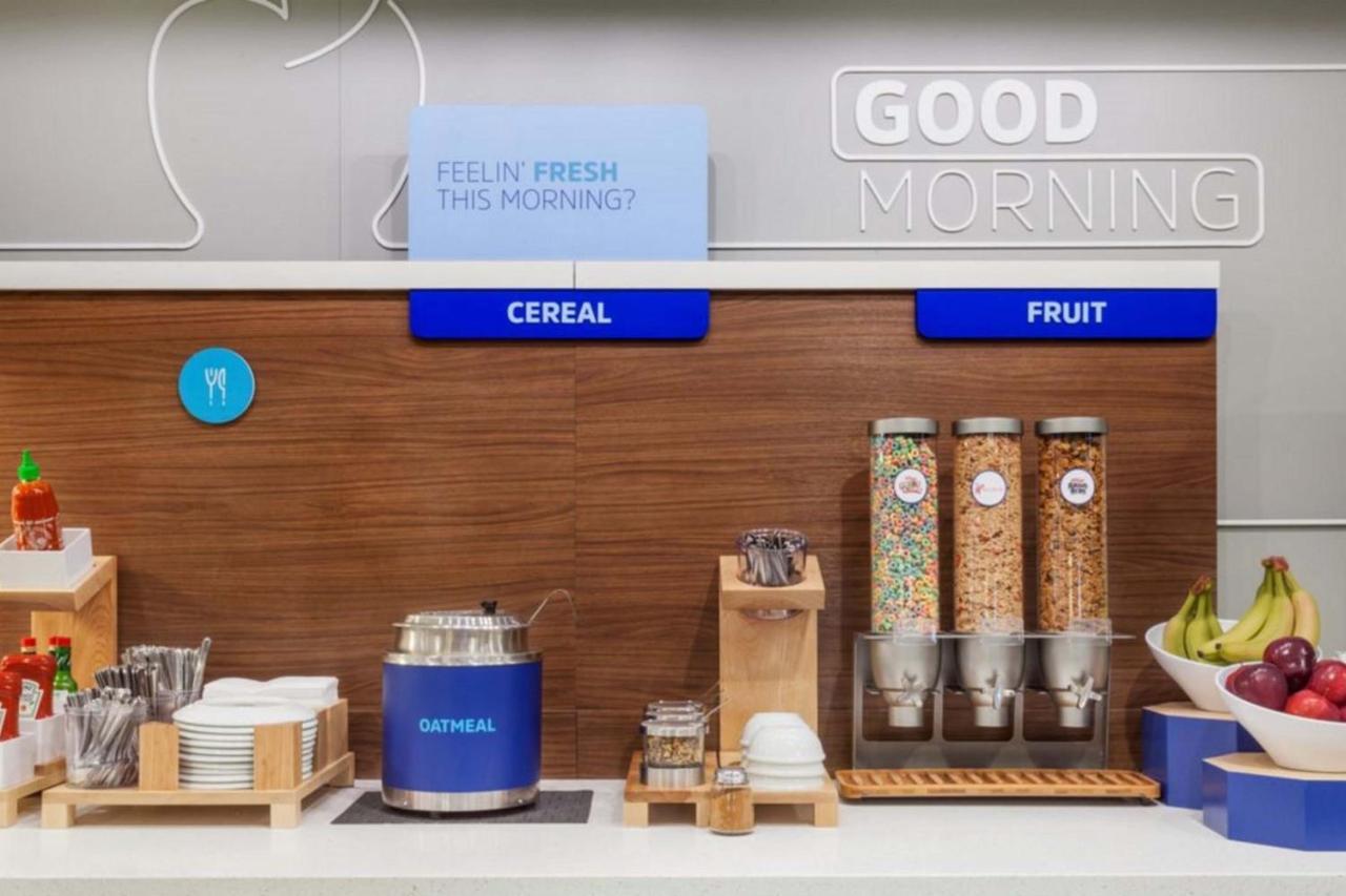 Holiday Inn Express & Suites Lincoln City By Ihg Ngoại thất bức ảnh