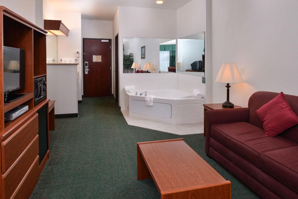 Holiday Inn Express & Suites Lincoln City By Ihg Ngoại thất bức ảnh