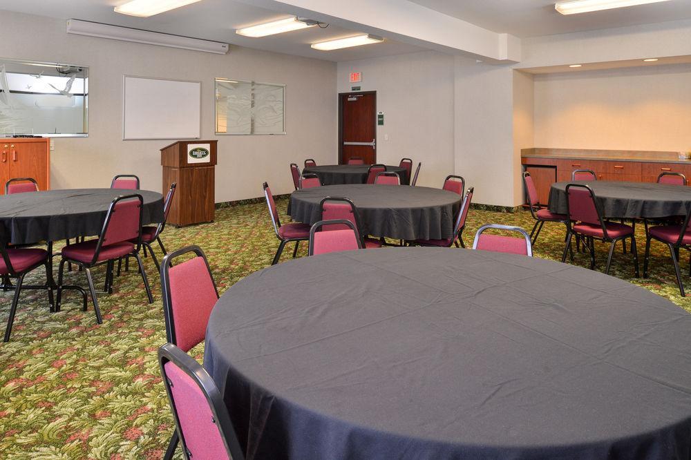 Holiday Inn Express & Suites Lincoln City By Ihg Ngoại thất bức ảnh