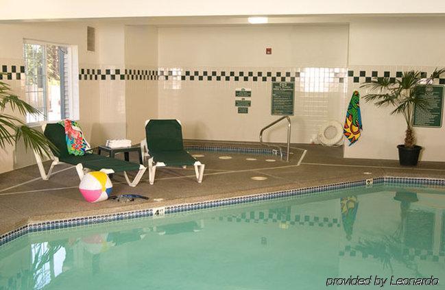 Holiday Inn Express & Suites Lincoln City By Ihg Ngoại thất bức ảnh