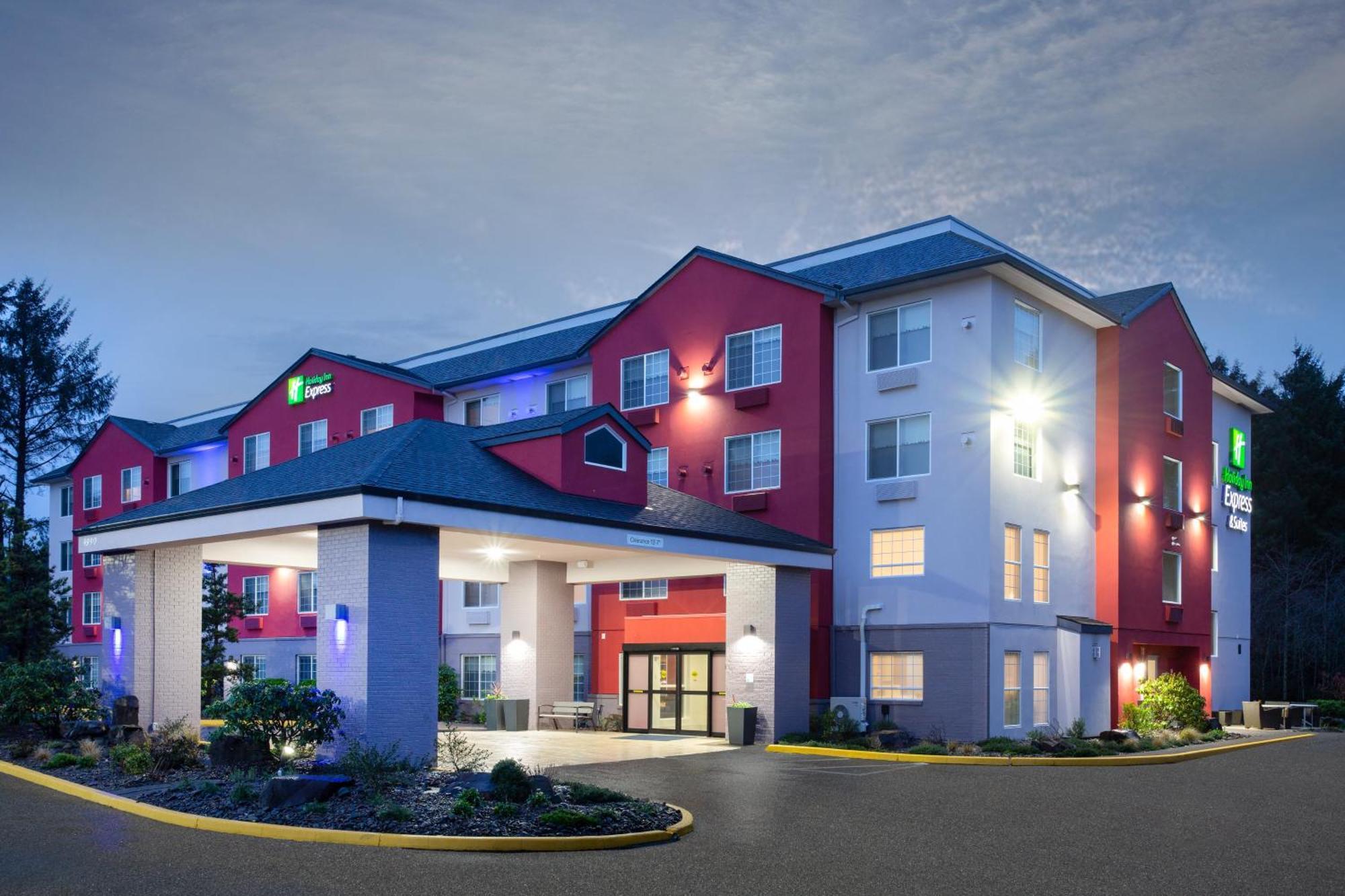 Holiday Inn Express & Suites Lincoln City By Ihg Ngoại thất bức ảnh