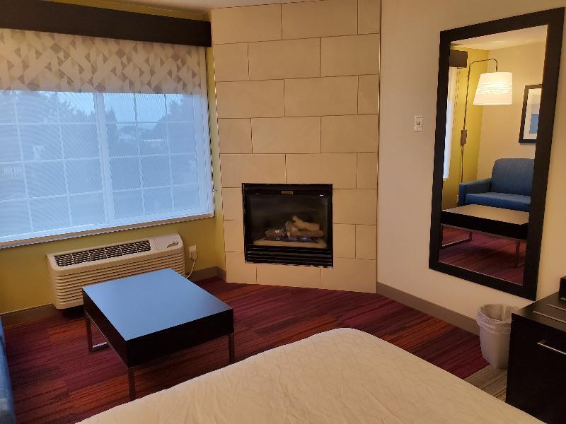 Holiday Inn Express & Suites Lincoln City By Ihg Ngoại thất bức ảnh